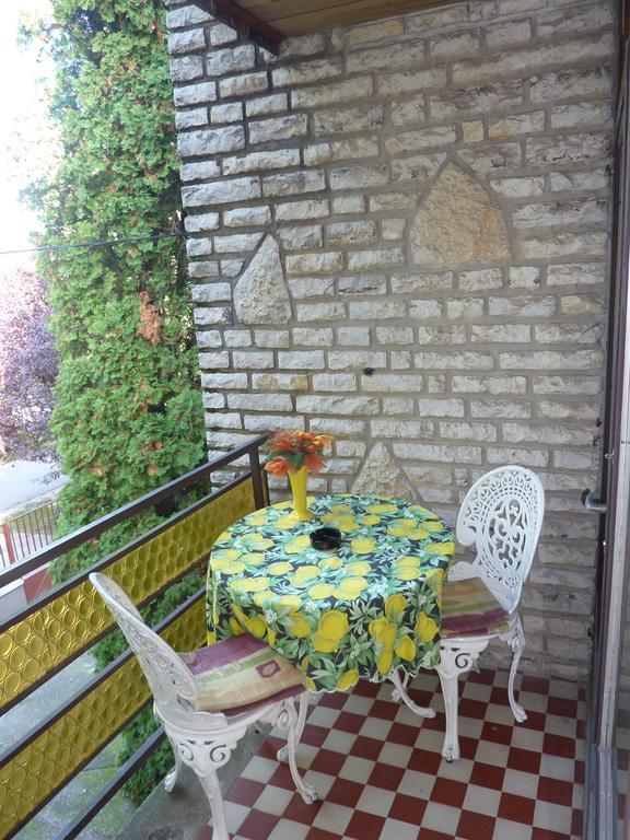 Vadasztanya Apartmanhazak Siófok Zimmer foto