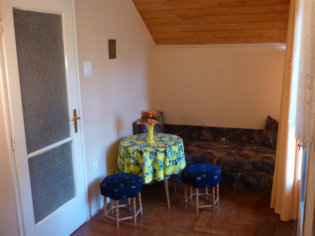 Vadasztanya Apartmanhazak Siófok Zimmer foto