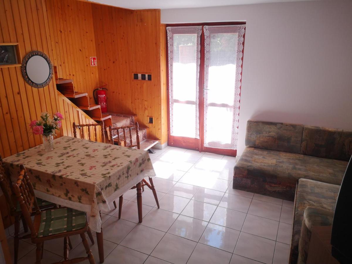 Vadasztanya Apartmanhazak Siófok Exterior foto