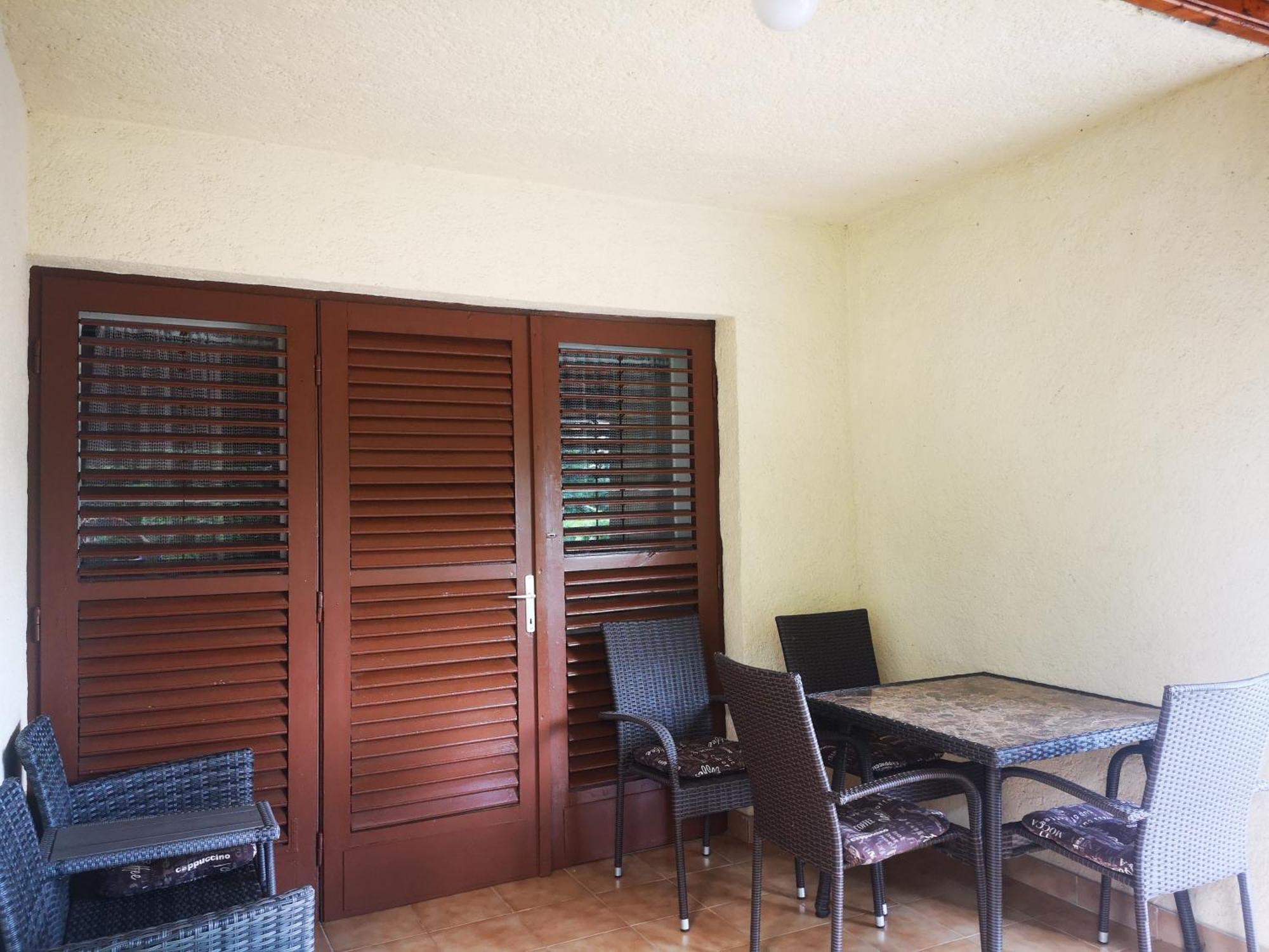 Vadasztanya Apartmanhazak Siófok Zimmer foto